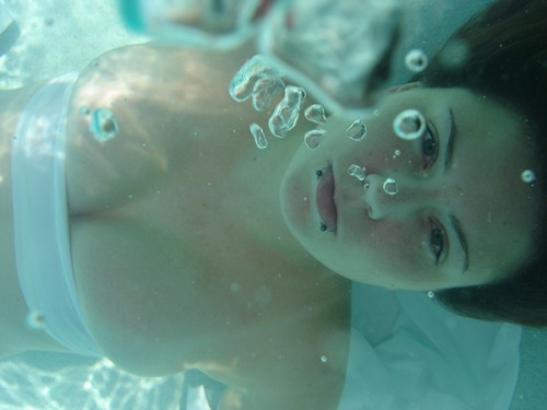 Underwater_10_by_TheRedBamboosm